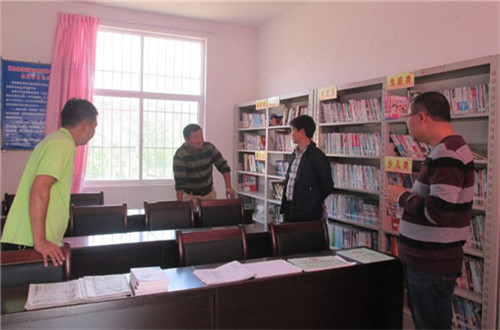 公司内部PK团建,求文艺一点的队名,对呼,对歌