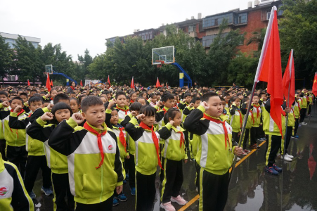 图片12 图片12