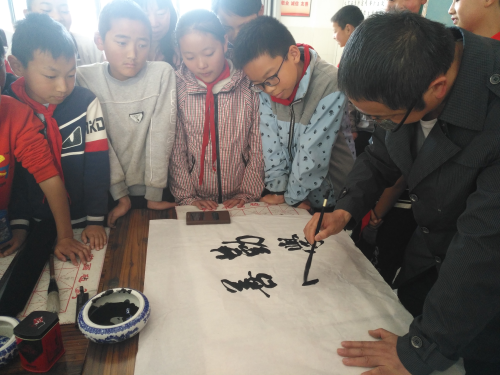 图片2 图片2