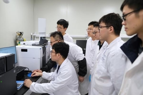 W<span style='background-color:;'>020251208229023440</span>773